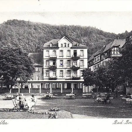 Vintagehotel Twenty-eight Hotel 3*